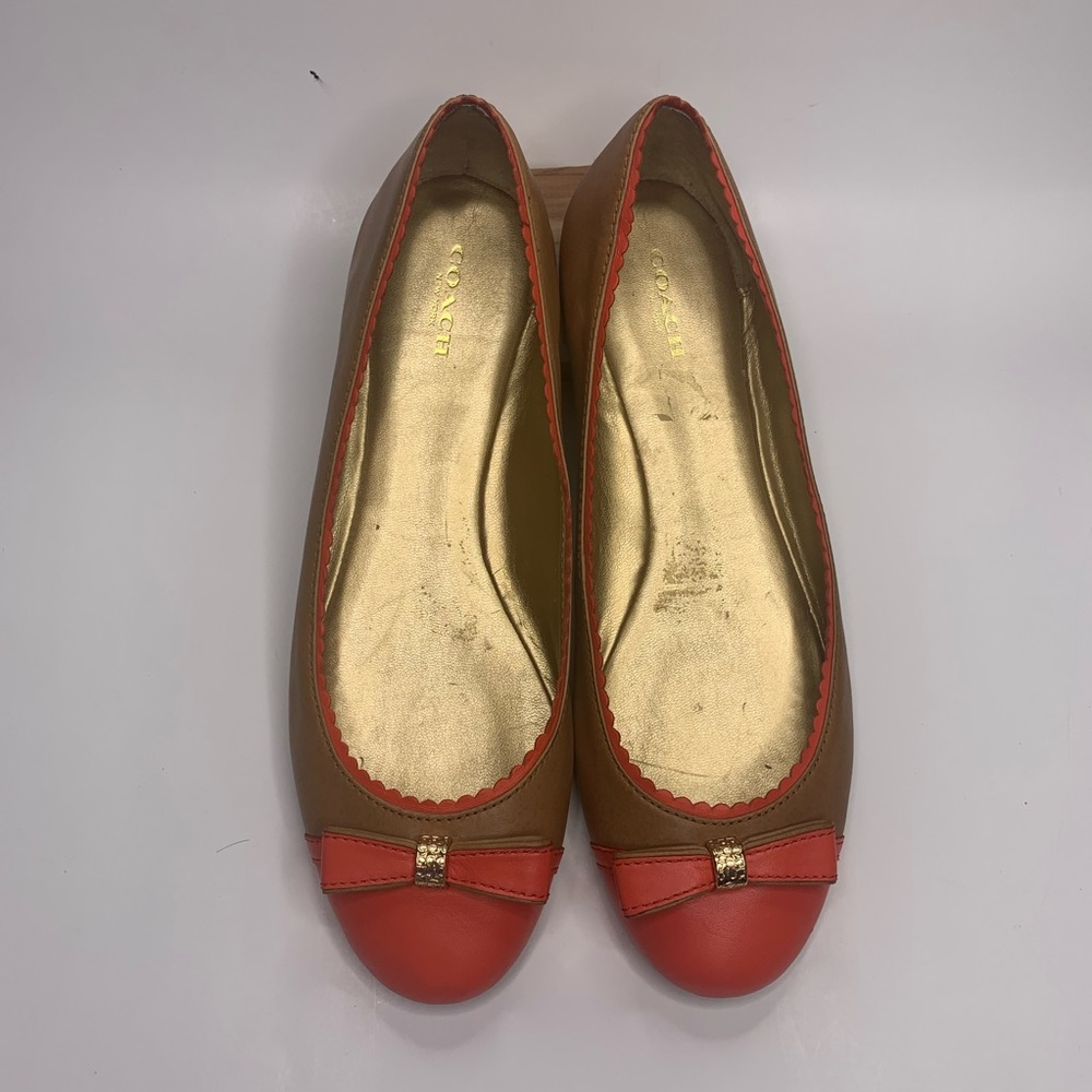 Coach flats